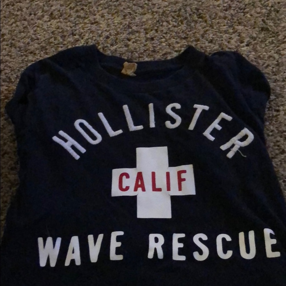 Hollister t shirt men’s medium